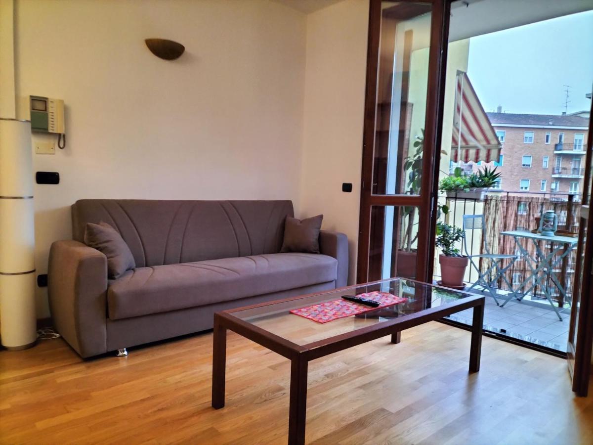 Casa Atene Milano Esterno foto