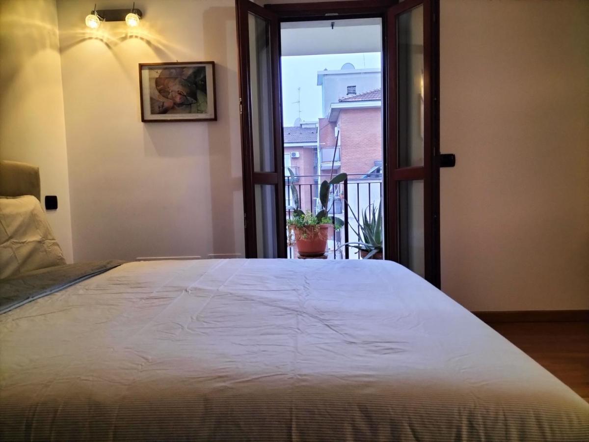Casa Atene Milano Esterno foto