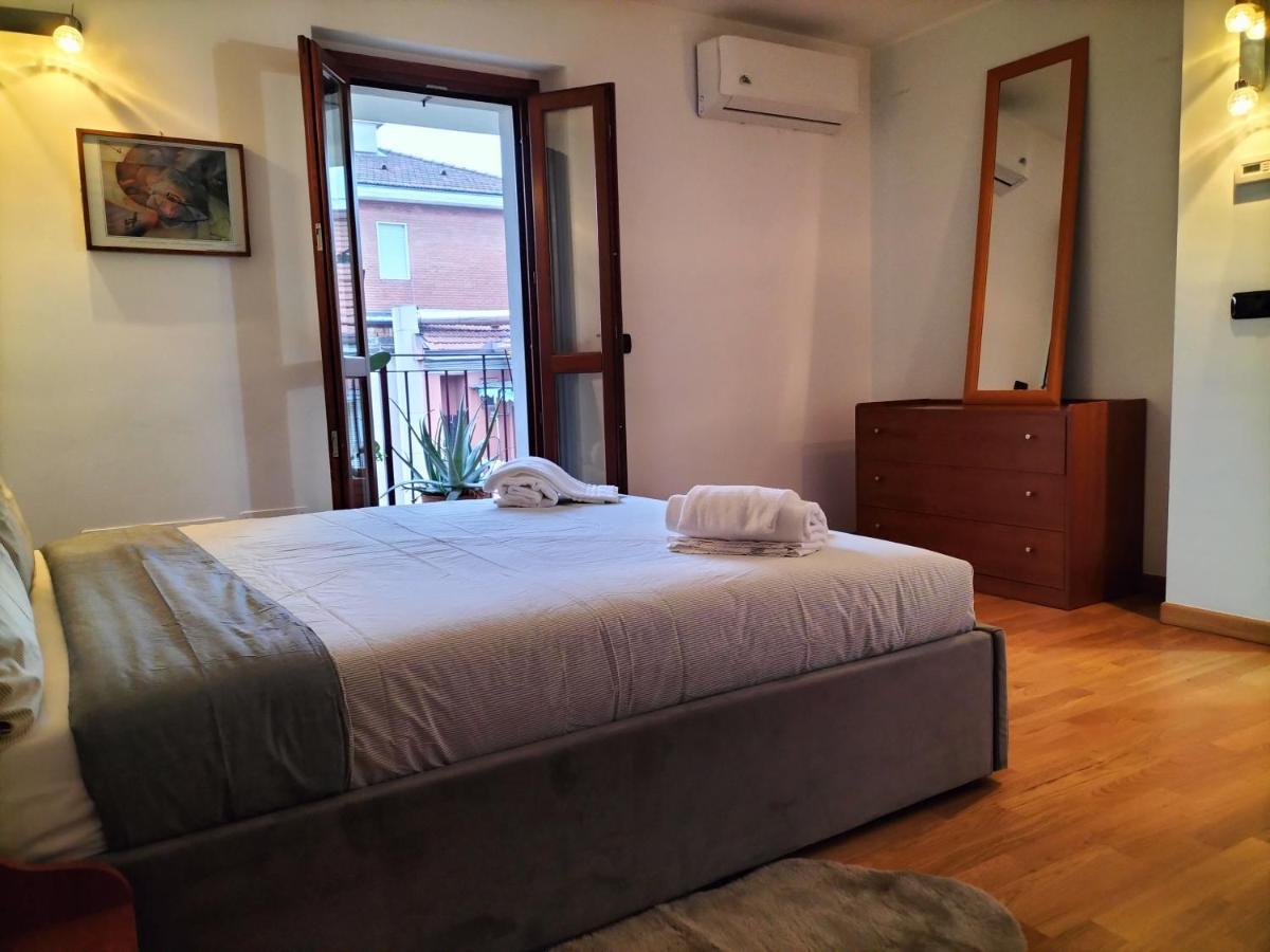 Casa Atene Milano Esterno foto