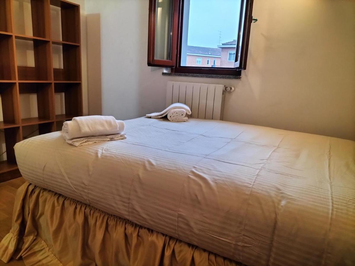 Casa Atene Milano Esterno foto